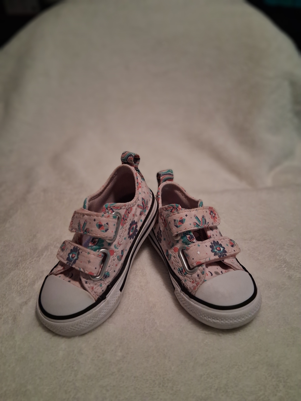 Converse Chuck Taylor All Star 2V Low - Toddler Sz 5